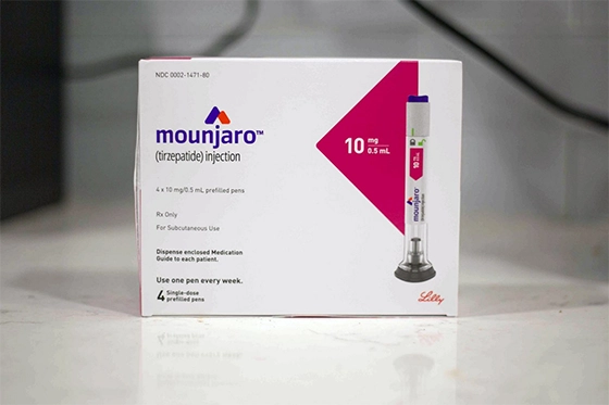 Box of Mounjaro injection pens with visible branding and dosage.